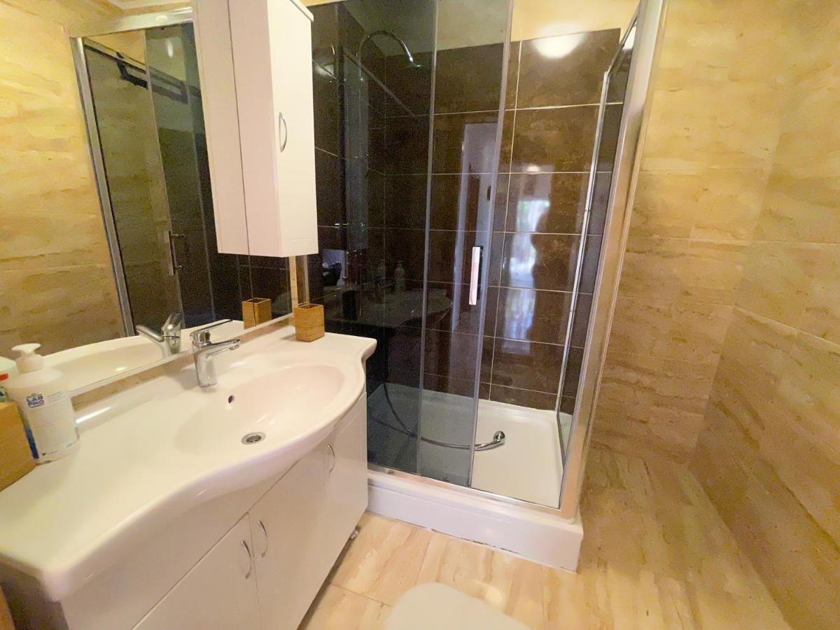 Apartmani Combaj 卓得诺沃 外观 照片